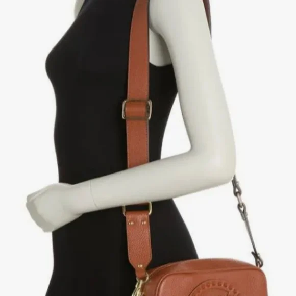 Valentino NWT Mia rockstud leather crossbody bag